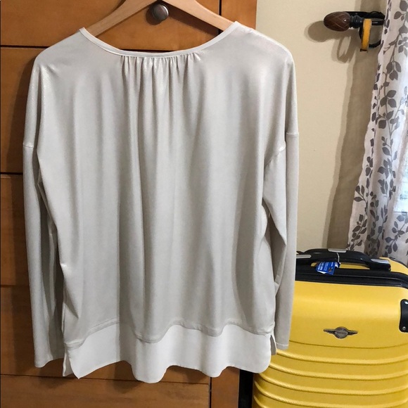 Blouse - Picture 3 of 4